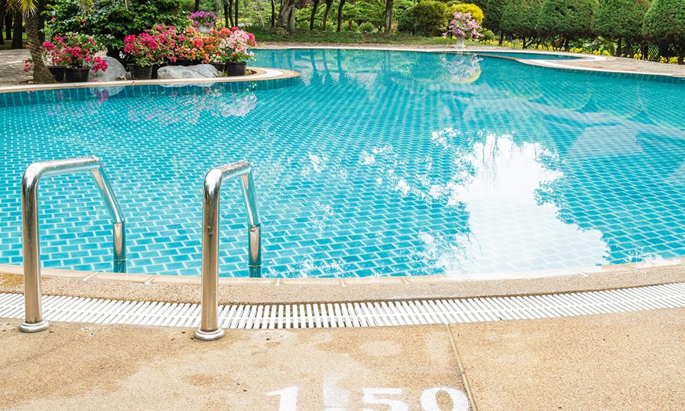 The 7 Worst Home Renovations You Can Spend Your Money On Pool Image