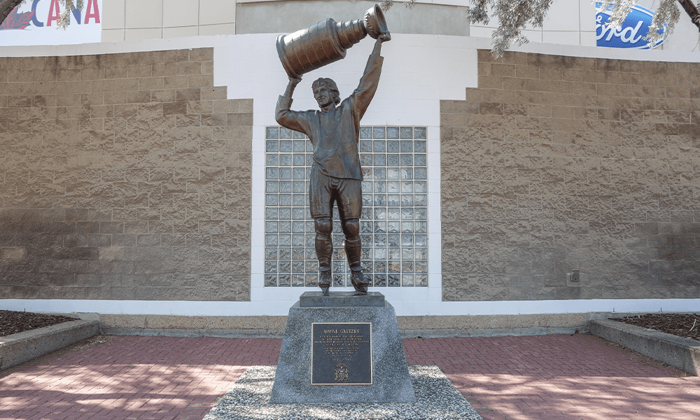 Edmonton Community Spotlight: Bellevue in Northeast Central Edmonton Gretzky Statue Image