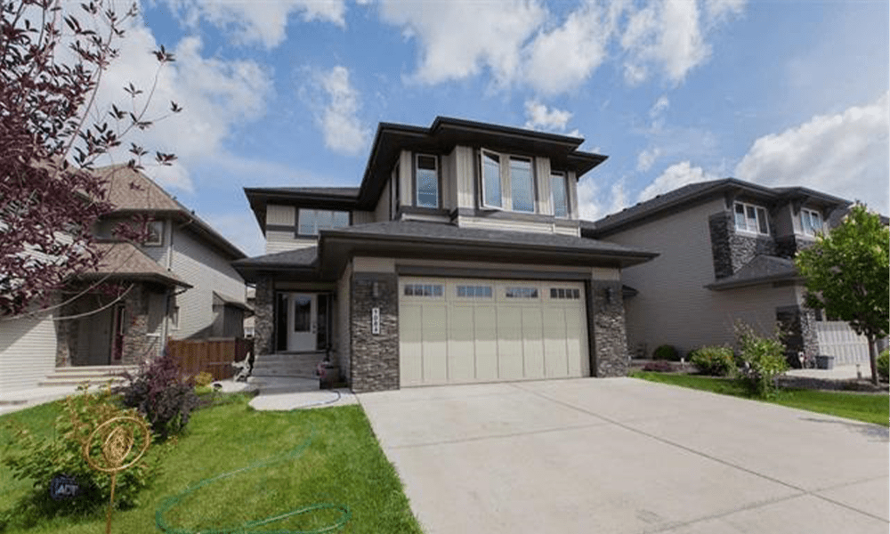 Edmonton Community Spotlight: Ambleside in Southwest Edmonton Featured Image