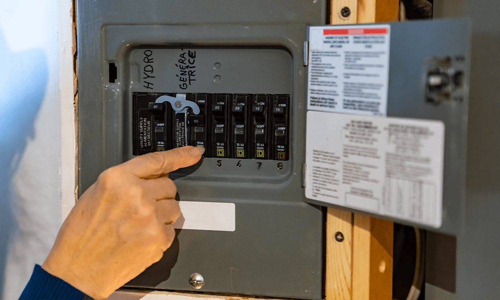 10 Questions to Ask Before Buying an Older Home Electrical Panel Image